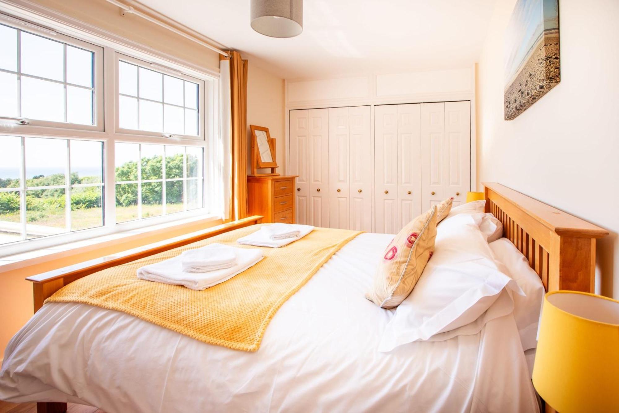 Stunning 6 Bedroom Cottage Near Cornish Coast Bude Bagian luar foto