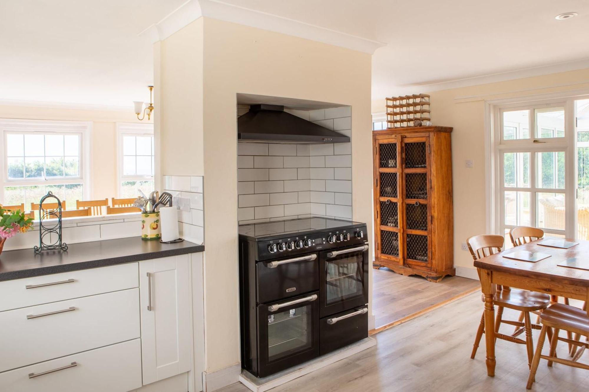 Stunning 6 Bedroom Cottage Near Cornish Coast Bude Bagian luar foto