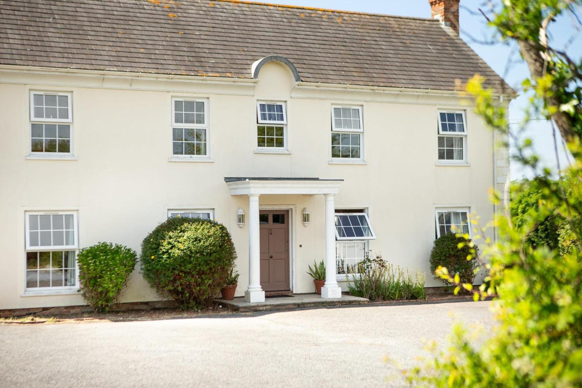 Stunning 6 Bedroom Cottage Near Cornish Coast Bude Bagian luar foto