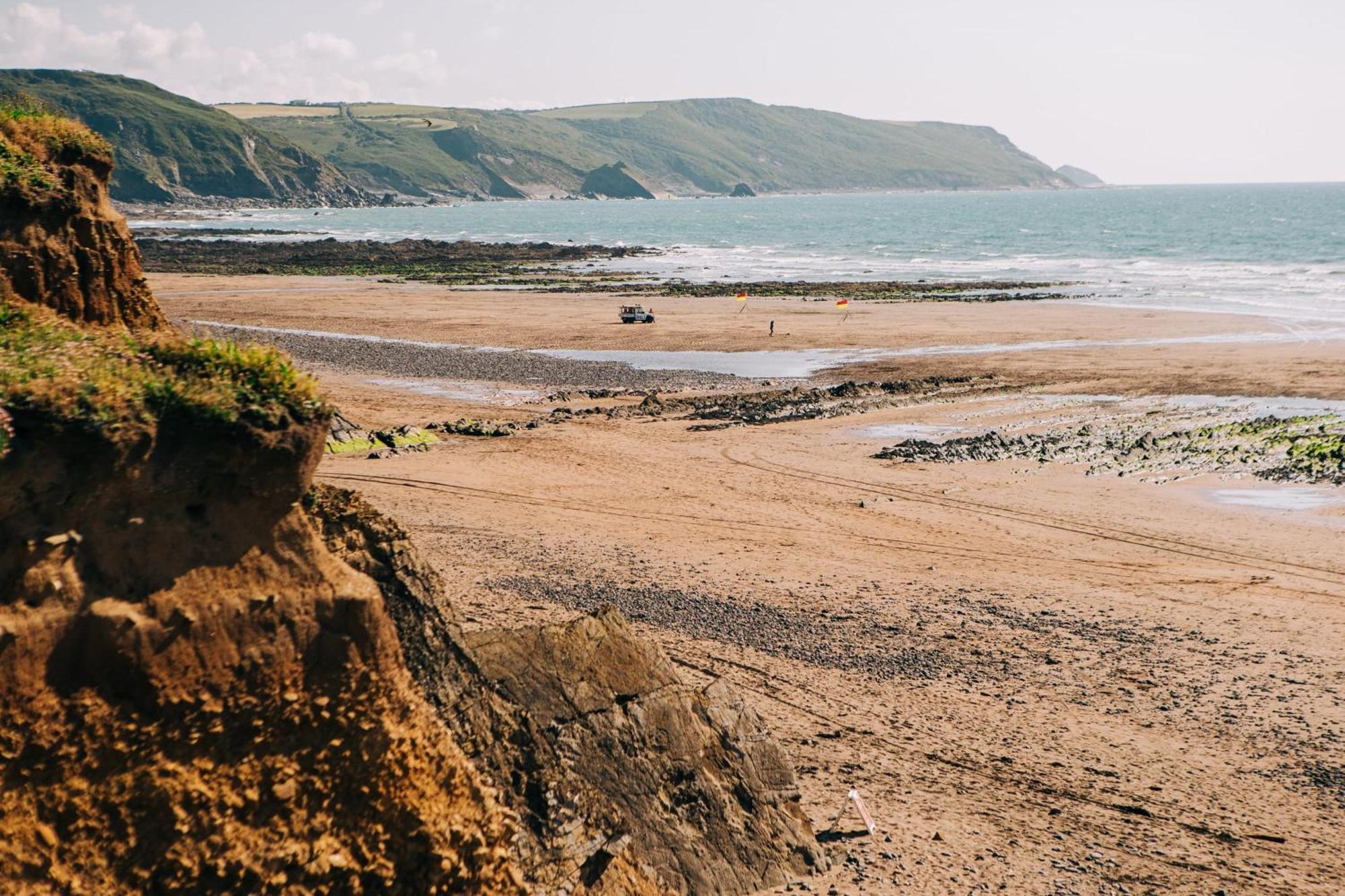 Stunning 6 Bedroom Cottage Near Cornish Coast Bude Bagian luar foto