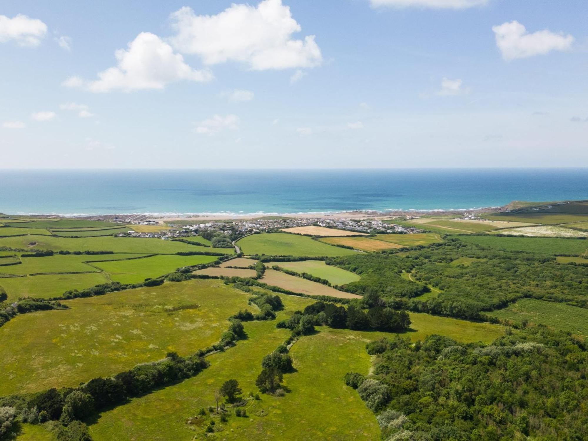 Stunning 6 Bedroom Cottage Near Cornish Coast Bude Bagian luar foto